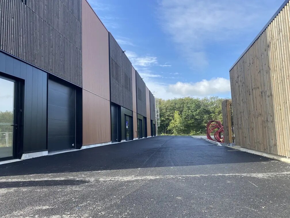 Flex in Le Bignon for sale Building Photo- Image 1 of 6