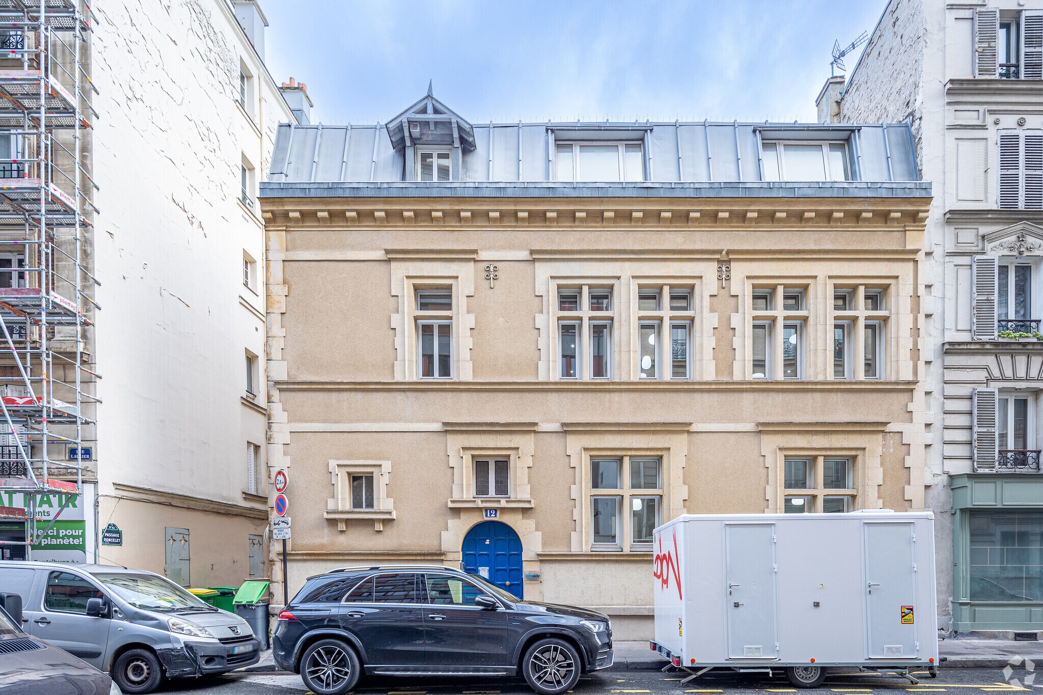 12 Rue Laugier, Paris for lease Primary Photo- Image 1 of 3