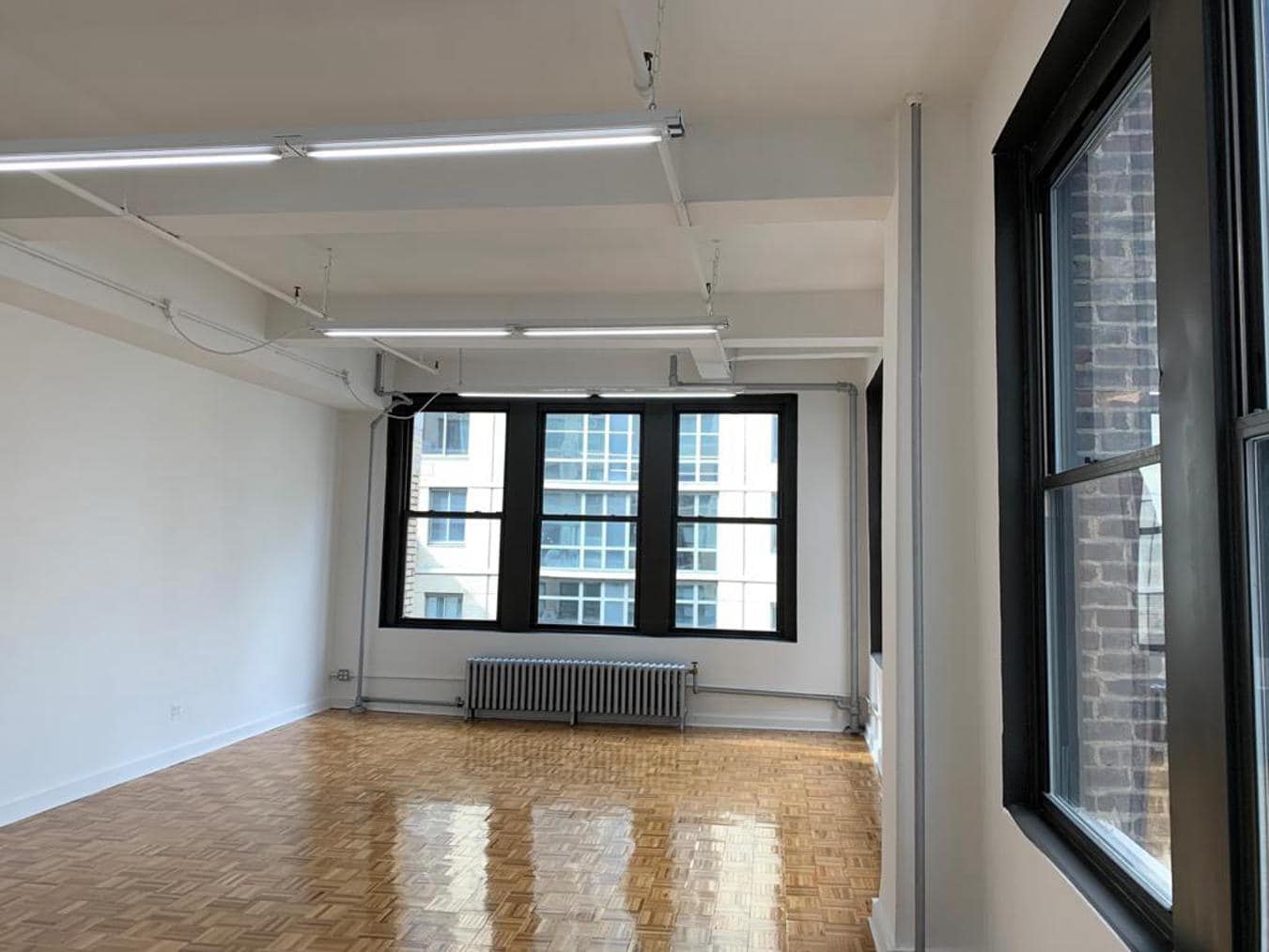 325 W 38th St, New York, NY for lease Interior Photo- Image 1 of 3