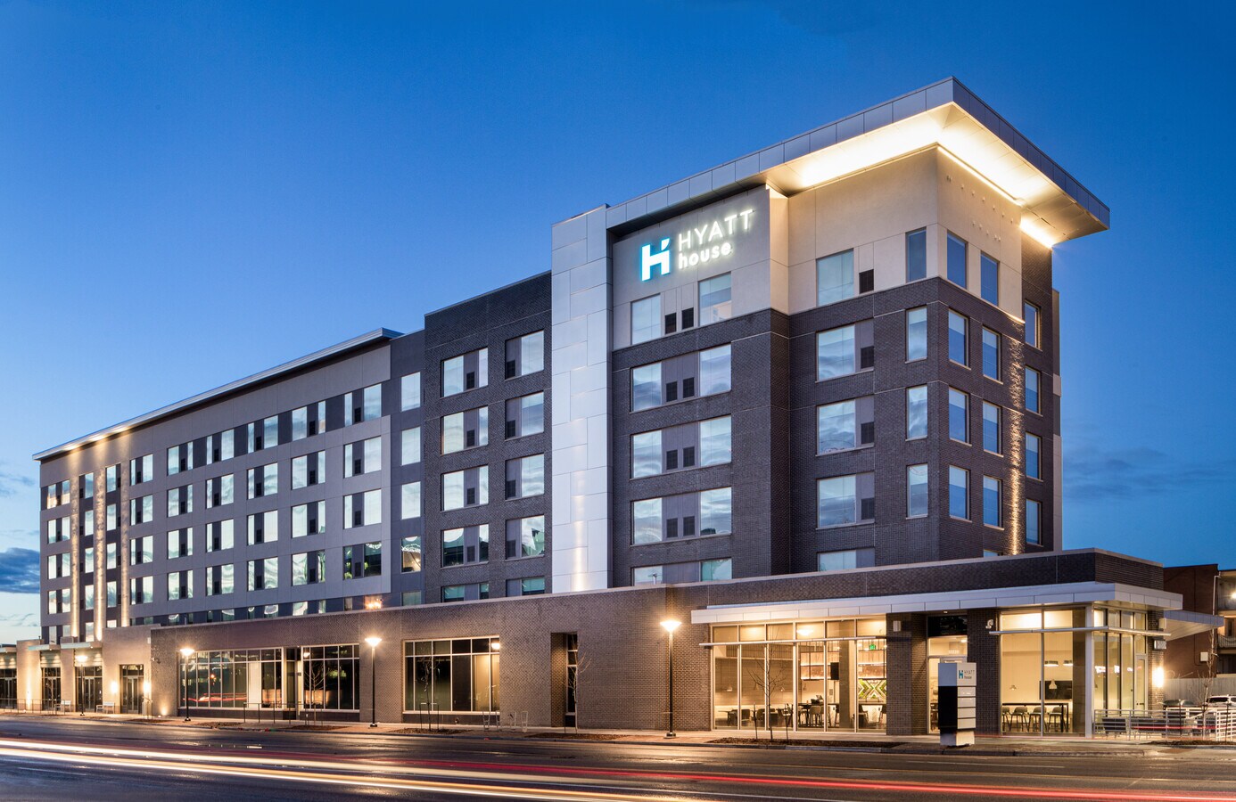 12230 E Colfax Ave, Aurora, CO 80011 - Hyatt House Denver/Aurora
