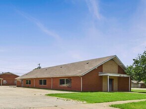 5021 Stanley Ave, Fort Worth, TX for lease Building Photo- Image 2 of 12