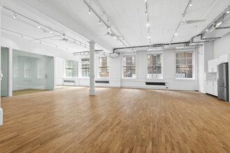 134 Spring St, New York, NY for lease Interior Photo- Image 2 of 5