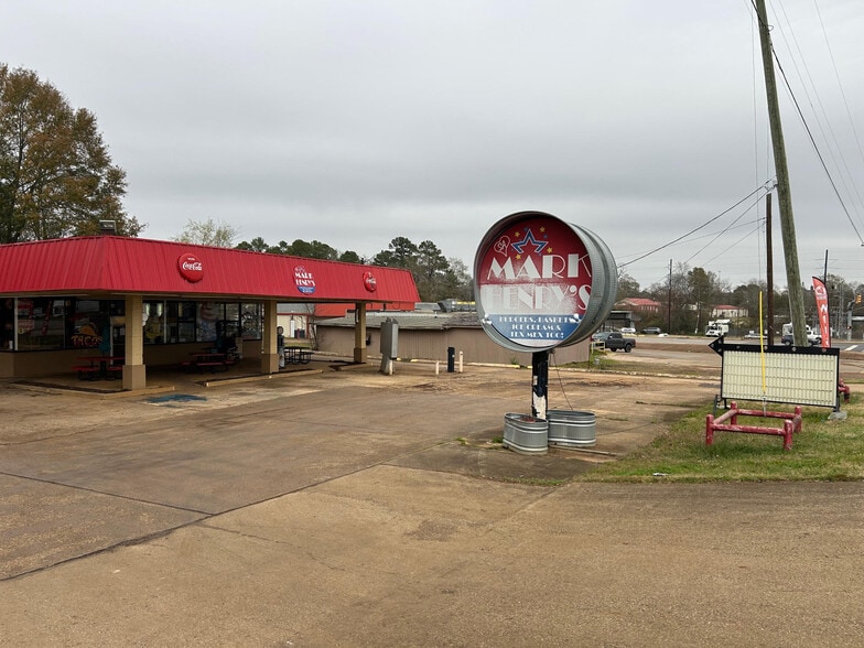 1010 State Highway 21 W, San Augustine, TX for sale - Building Photo - Image 2 of 17