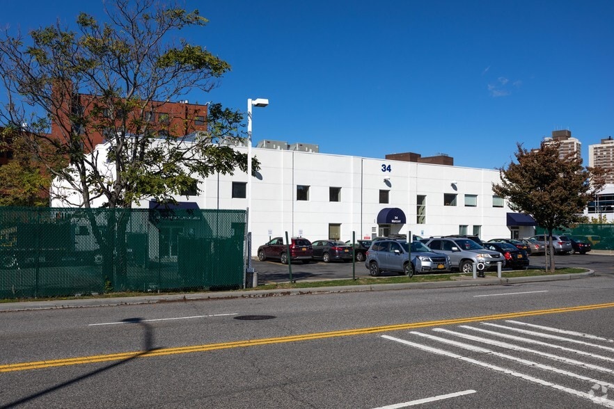 34 Marconi St, Bronx, NY for lease - Building Photo - Image 2 of 2