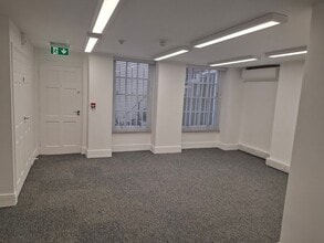 67 Upper Berkeley St, London for lease Interior Photo- Image 2 of 5