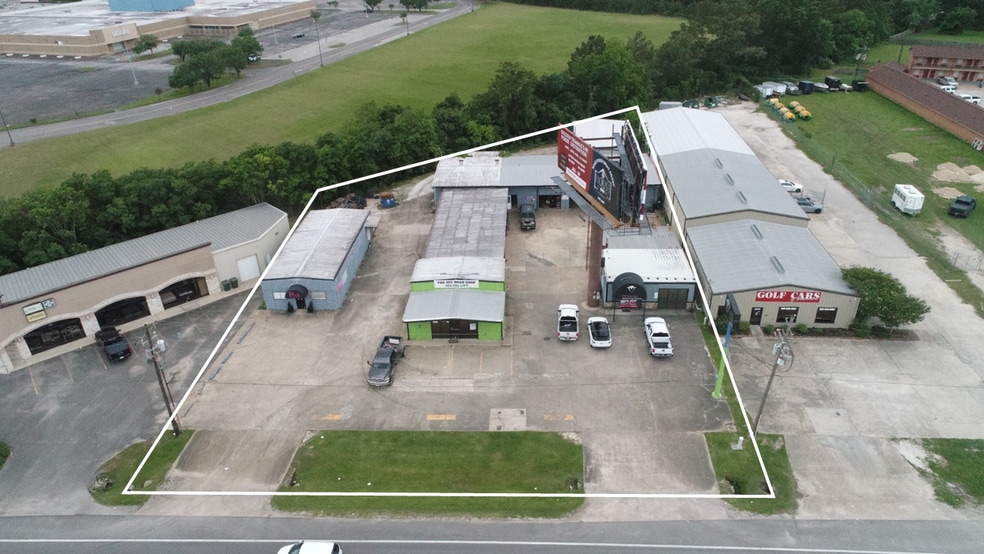 6555 Eastex Fwy, Beaumont, TX for sale - Building Photo - Image 2 of 6