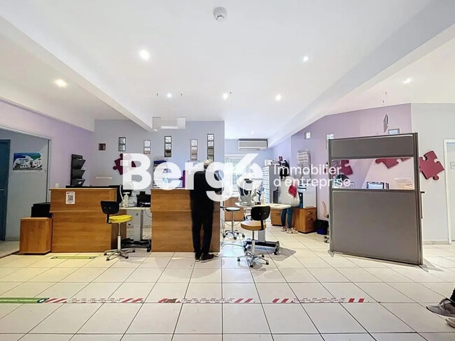 Vente Commerce 350 m²