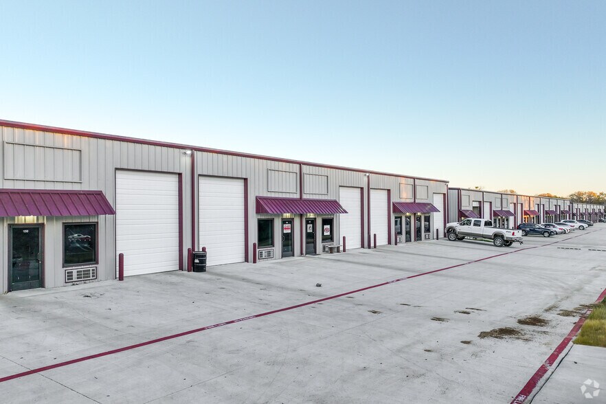 7676 E FM 917, Alvarado, TX for lease - Building Photo - Image 2 of 6