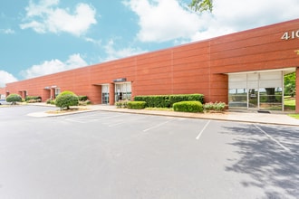 408 Gallimore Dairy Rd, Greensboro, NC for lease Building Photo- Image 2 of 5