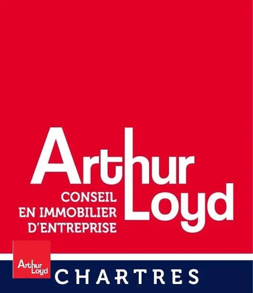 Office in Le Coudray for lease - Building Photo - Image 2 of 2