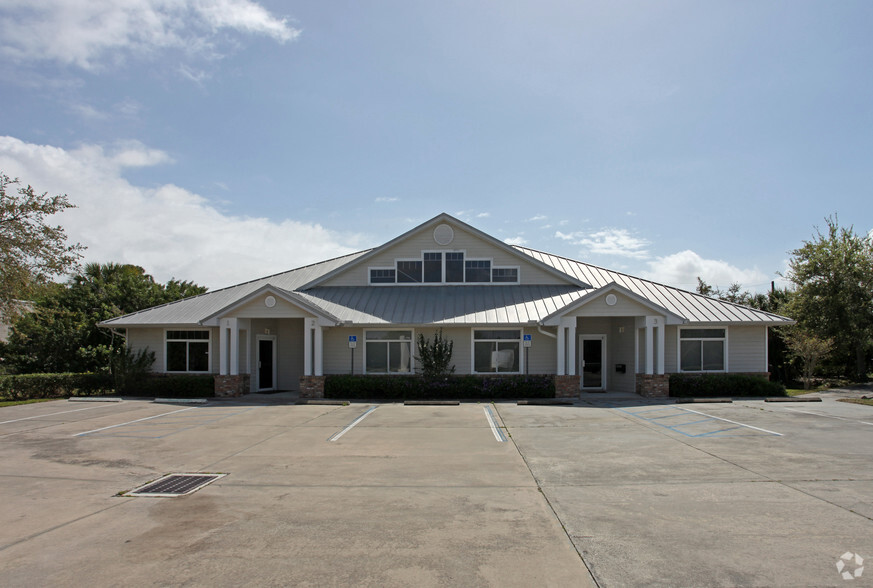 989 Sebastian Blvd, Sebastian, FL for sale - Building Photo - Image 1 of 26