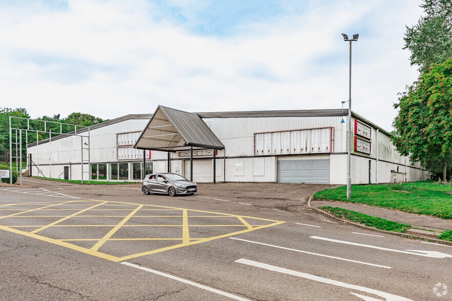 South Rd, Dundee for lease - Primary Photo - Image 1 of 3