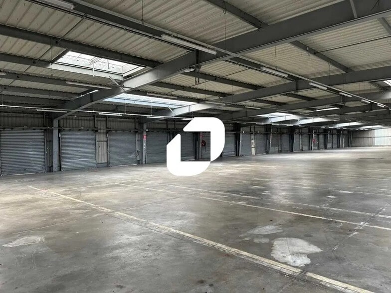 2 Rue Georges Claude, Ennery for lease - Building Photo - Image 3 of 4