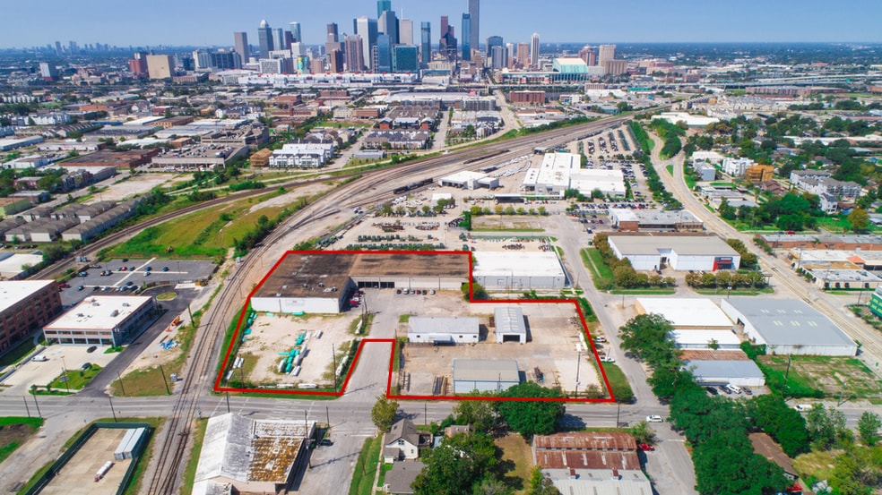 3300 Capitol St, Houston, TX for sale - Building Photo - Image 1 of 5