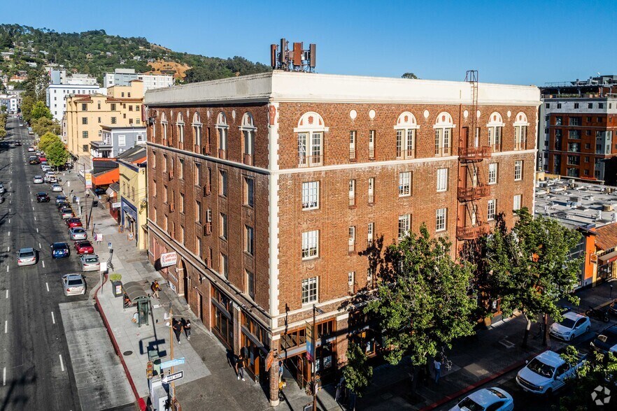 2355-2367 Telegraph Ave, Berkeley, CA for sale - Primary Photo - Image 1 of 1