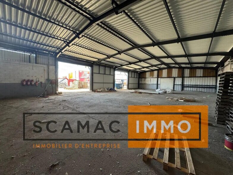 Office in Vitrolles for lease - Interior Photo - Image 3 of 8