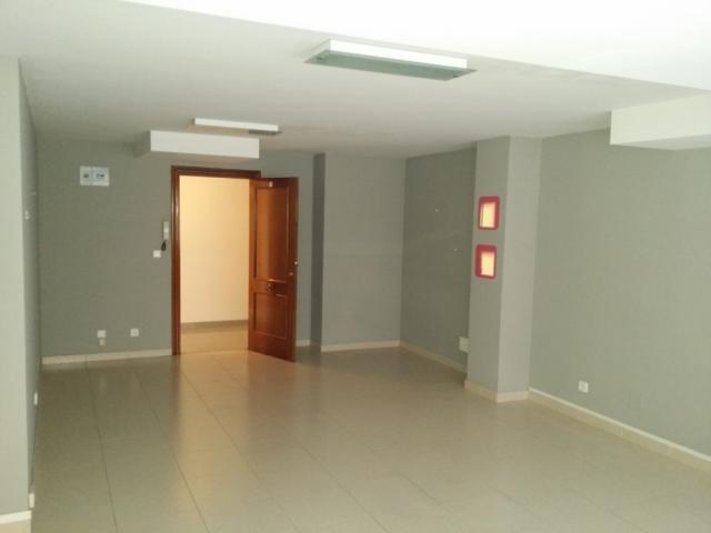 Retail in Camargo for sale - Building Photo - Image 3 of 19