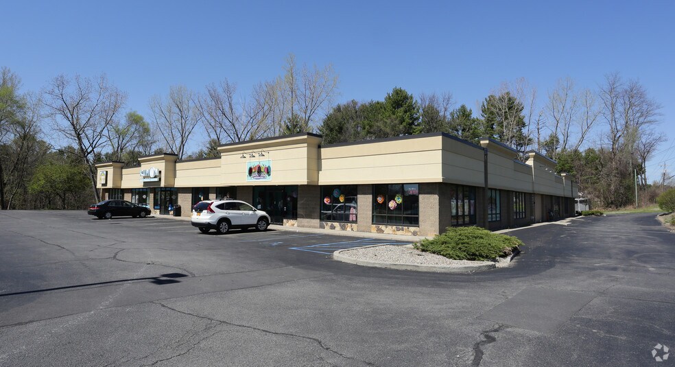 10 New Karner Rd, Guilderland, NY for sale - Primary Photo - Image 1 of 1