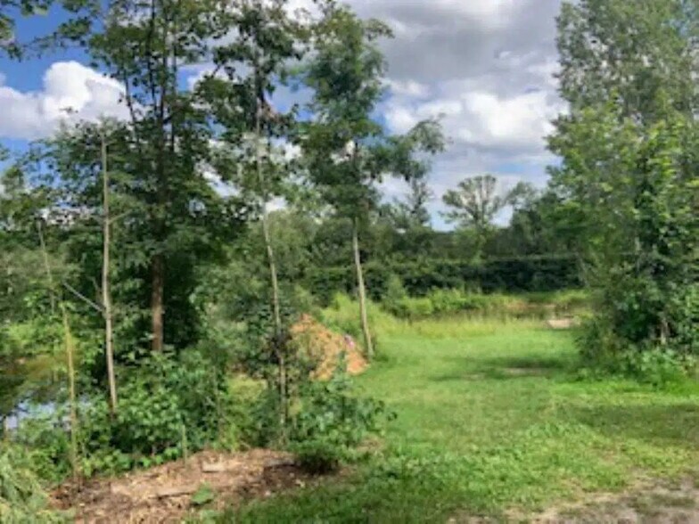 Flex in Saint-Jacques-sur-Darnétal for lease - Aerial - Image 3 of 4