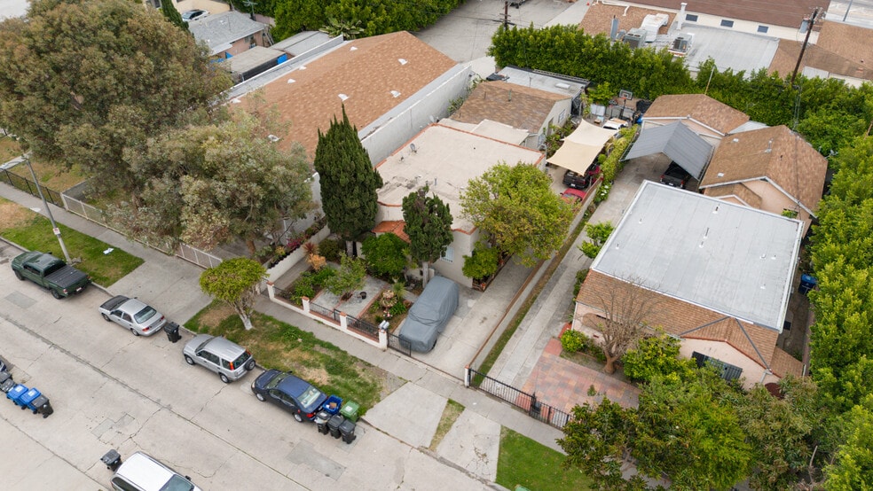 2938 S Orange Dr, Los Angeles, CA for sale - Building Photo - Image 2 of 7