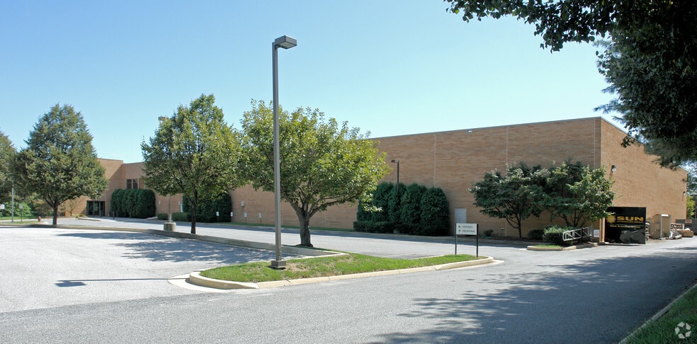 66 Loveton Cir, Sparks, MD for sale - Primary Photo - Image 1 of 1