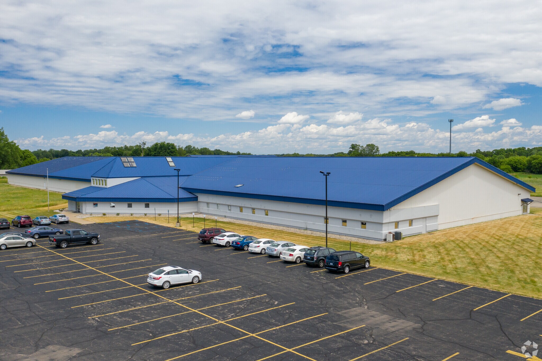 12033 N US 131 Hwy, Schoolcraft, MI for sale Primary Photo- Image 1 of 1