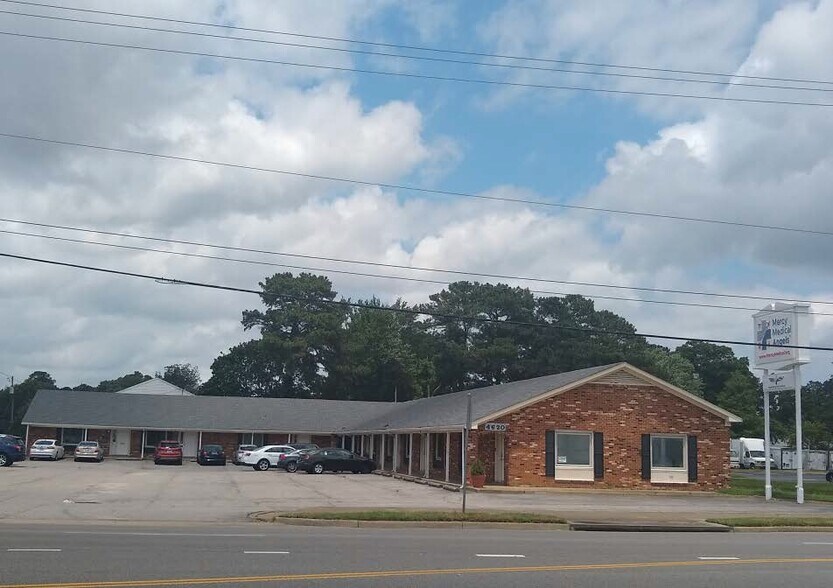 4620 Haygood Rd, Virginia Beach, VA 23455