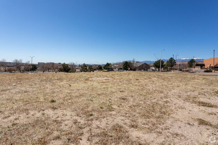 6165 Barnes Rd, Colorado Springs, CO for lease - Building Photo - Image 2 of 2