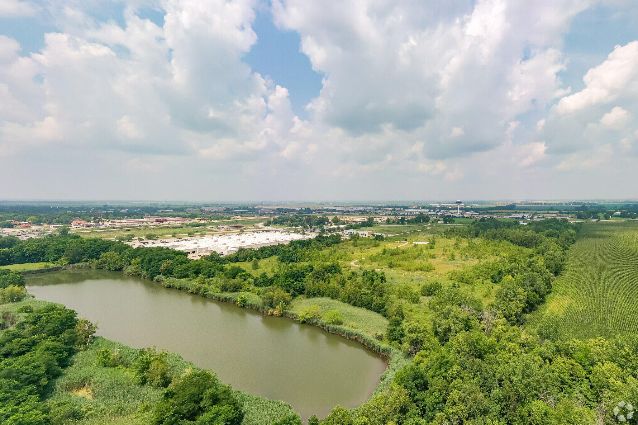 300 Spellisy Ct, Morris, IL for sale Primary Photo- Image 1 of 11