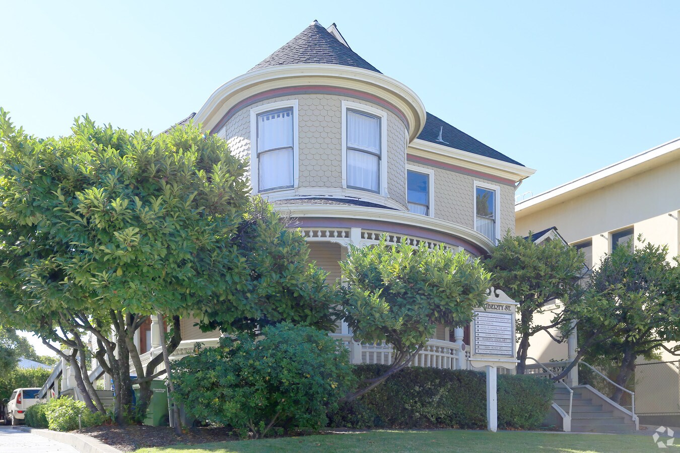 115 Liberty St, Petaluma, CA 94952