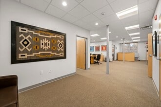 288 S River Rd, Bedford, NH for lease Interior Photo- Image 1 of 14