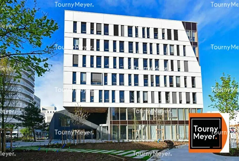 Office in Nantes for lease Building Photo- Image 1 of 5