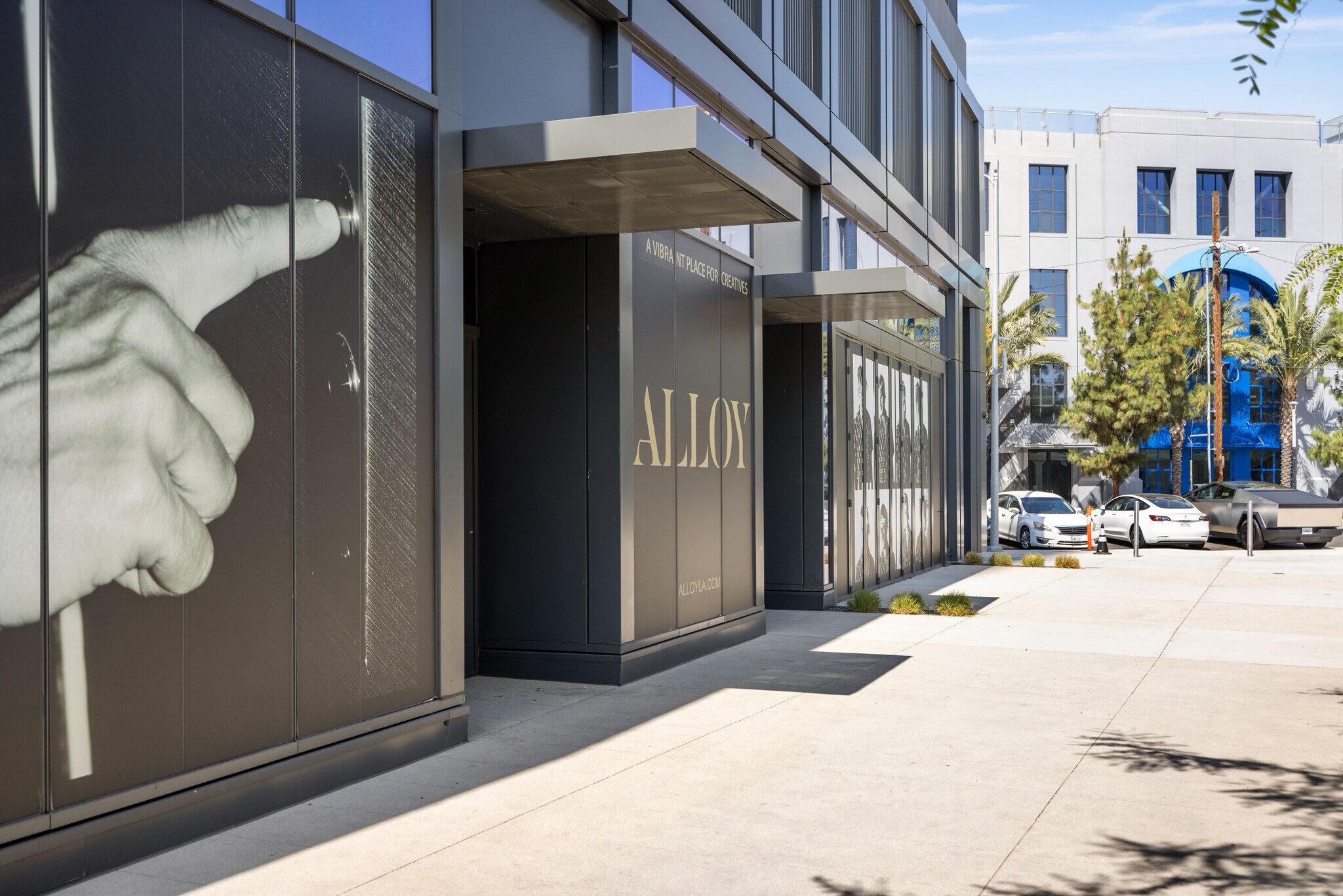 525 S Santa Fe Ave, Los Angeles, CA for lease Building Photo- Image 1 of 4