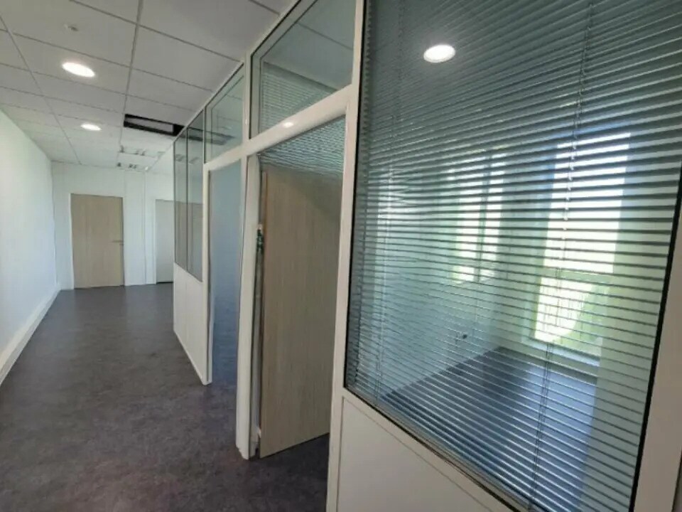 Office in Meroux-Moval for sale Interior Photo- Image 1 of 4