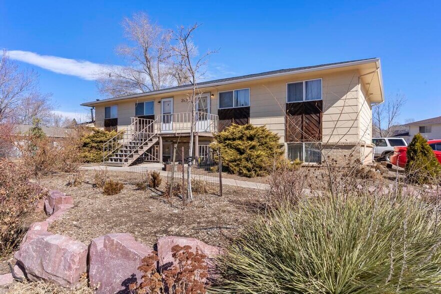 2901 Sage St, Colorado Springs, CO for sale - Primary Photo - Image 1 of 2