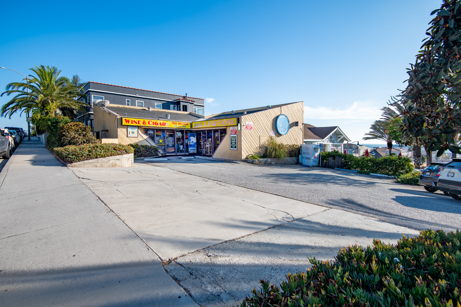 240 Pier Ave, Hermosa Beach, CA for sale Primary Photo- Image 1 of 1