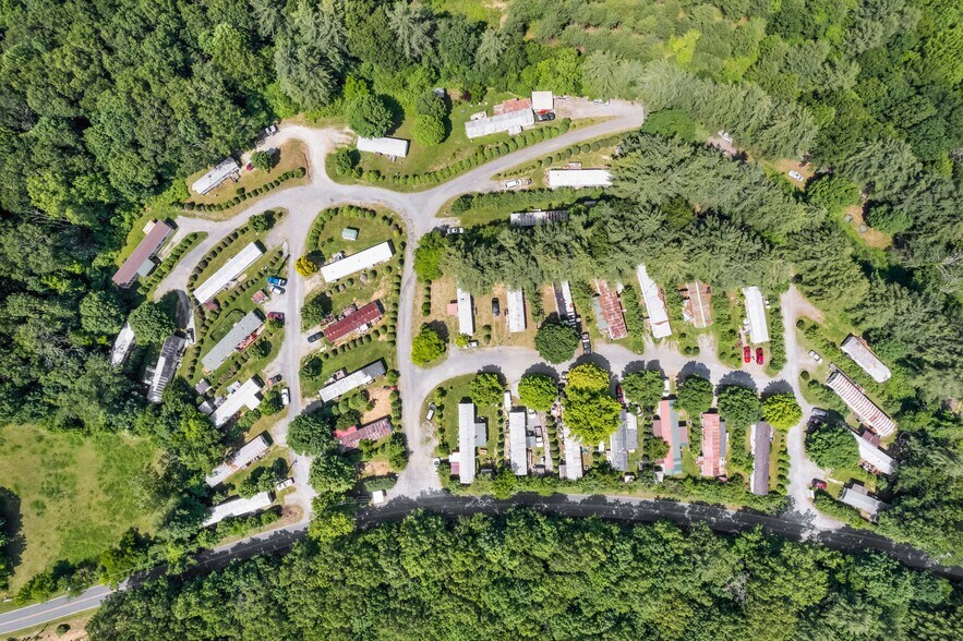 84 Washburn, Spruce Pine, NC 28777 Wagon Master MHP