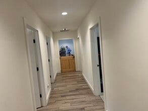 421 Ermine Rd, West Columbia, SC for sale Interior Photo- Image 2 of 6