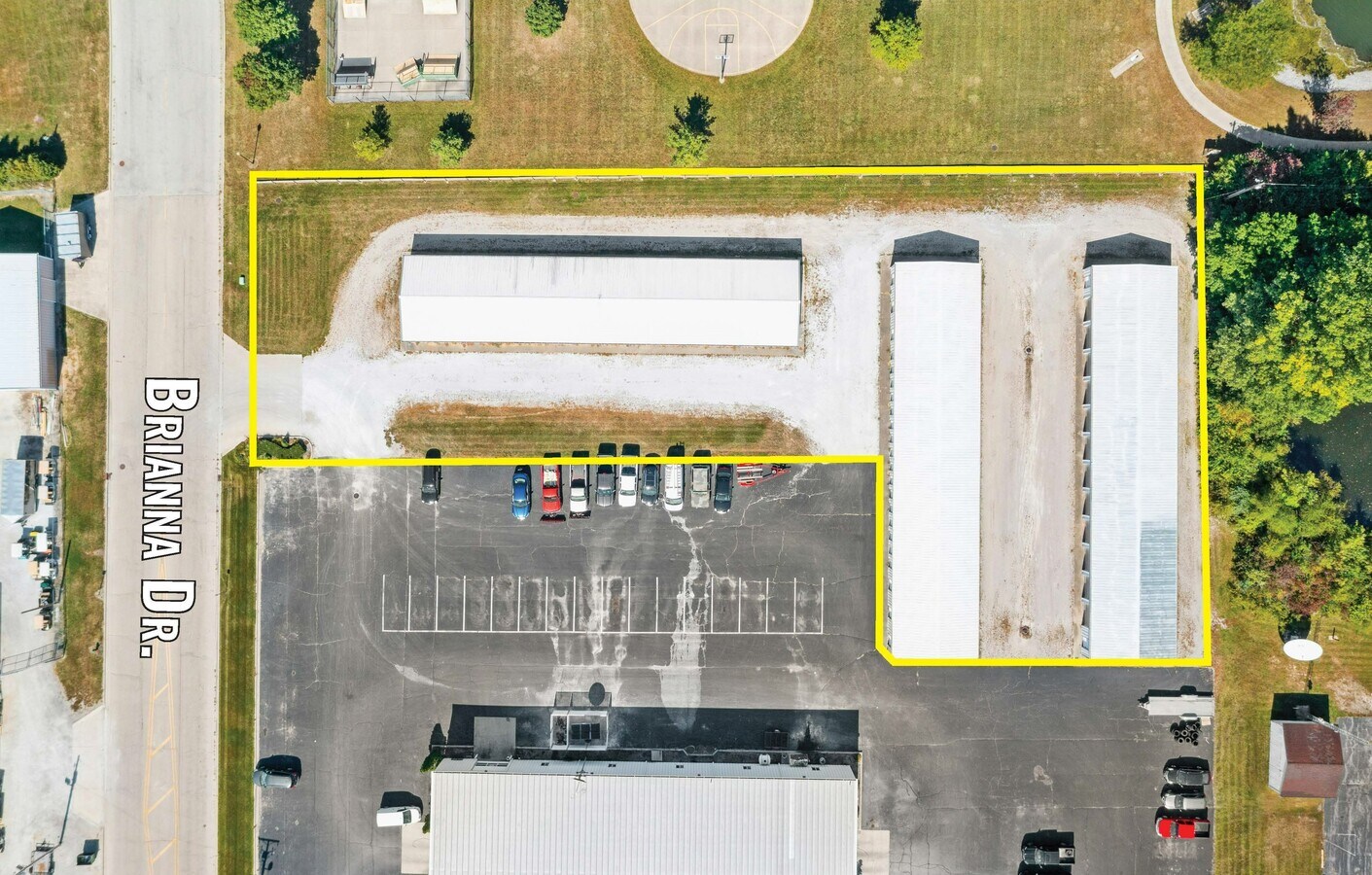 1090 E Walnut St, Watseka, IL 60970