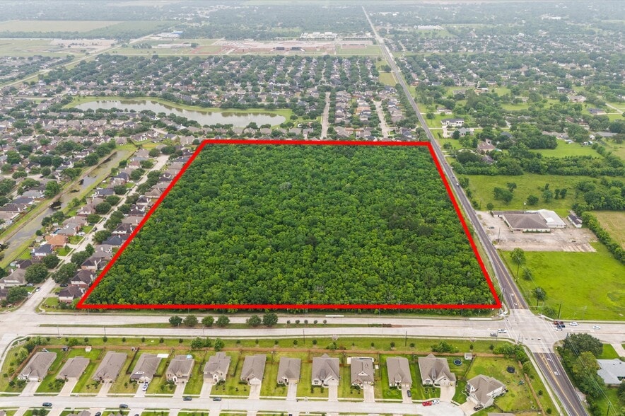 4835 Magnolia Parkway, Pearland, TX for sale - Aerial - Image 3 of 12