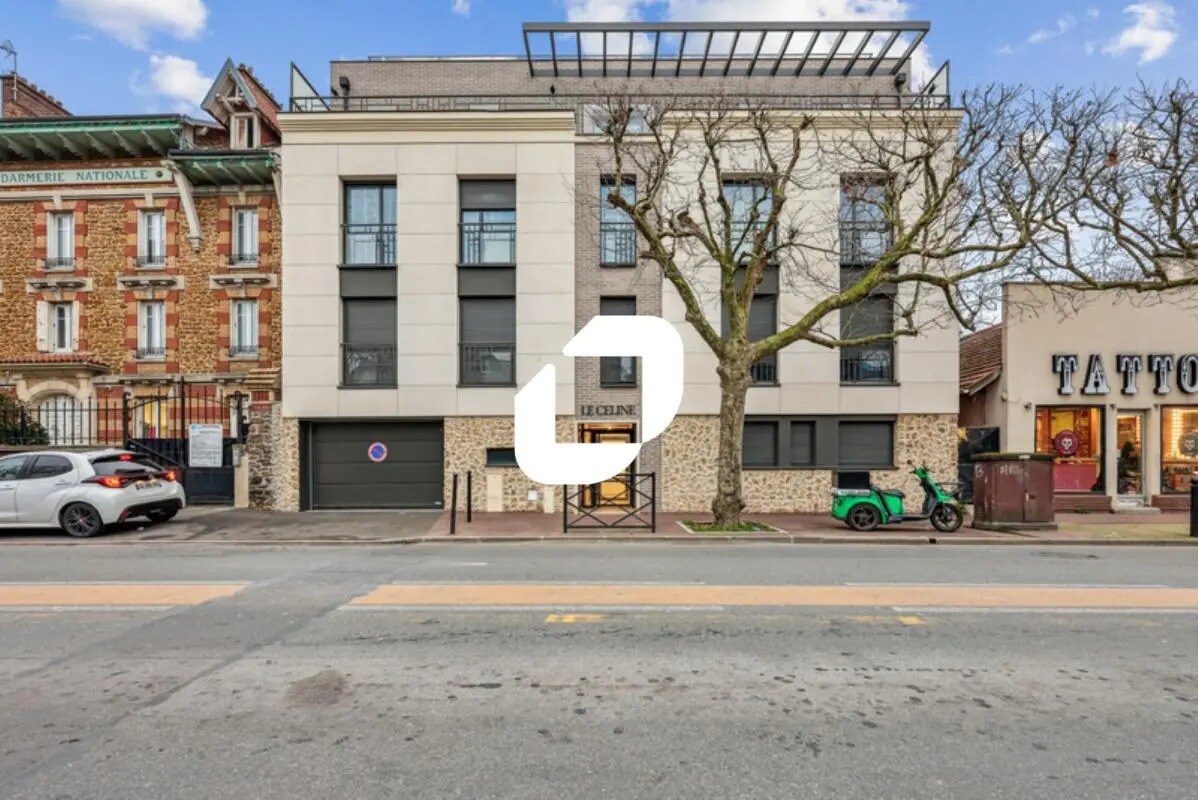 Office in Saint-Maur-des-Fossés for sale Building Photo- Image 1 of 7