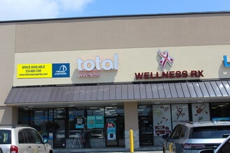 1011-1039 Route 109, Farmingdale, NY for lease Interior Photo- Image 1 of 11