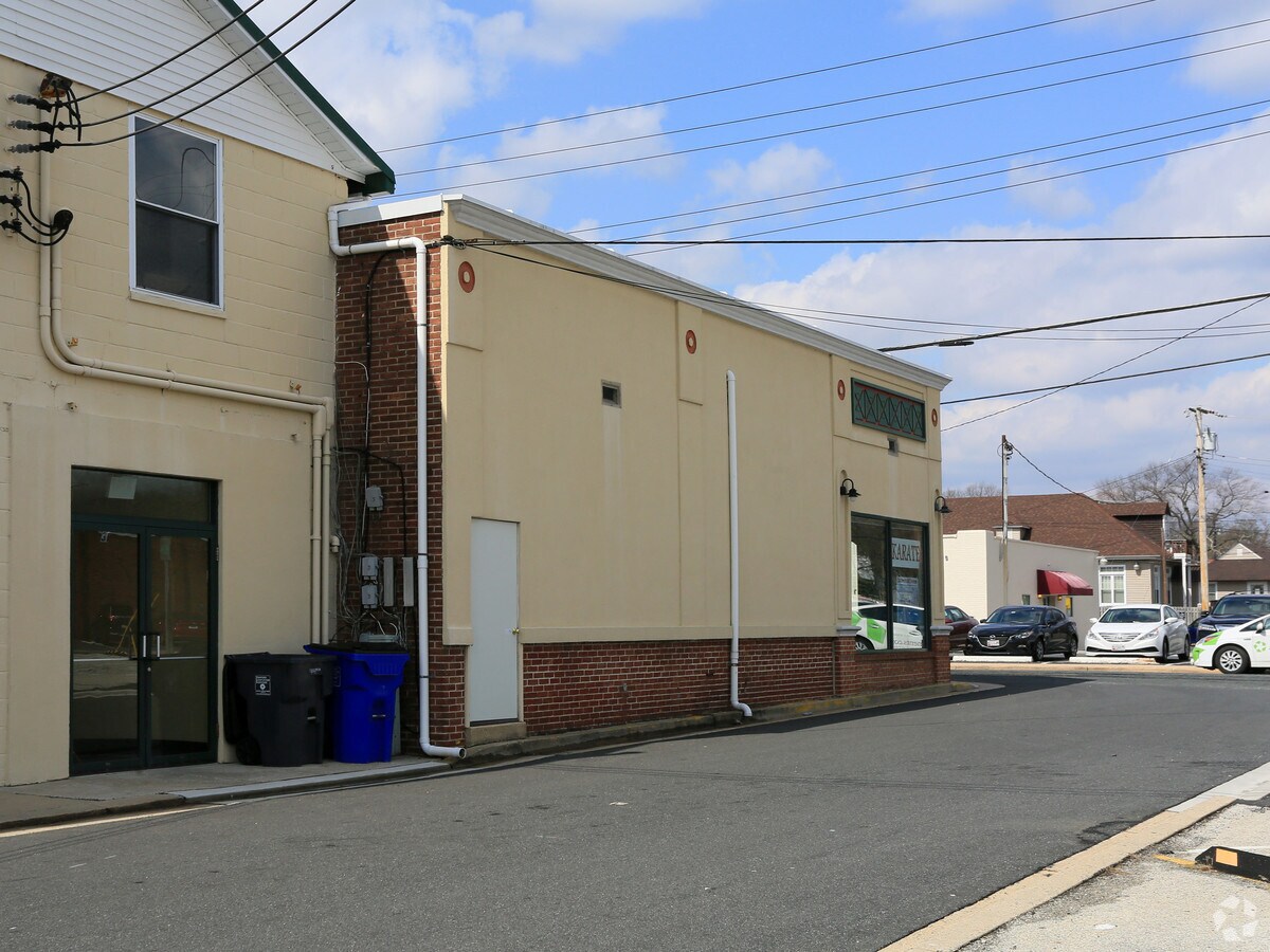 View Photo