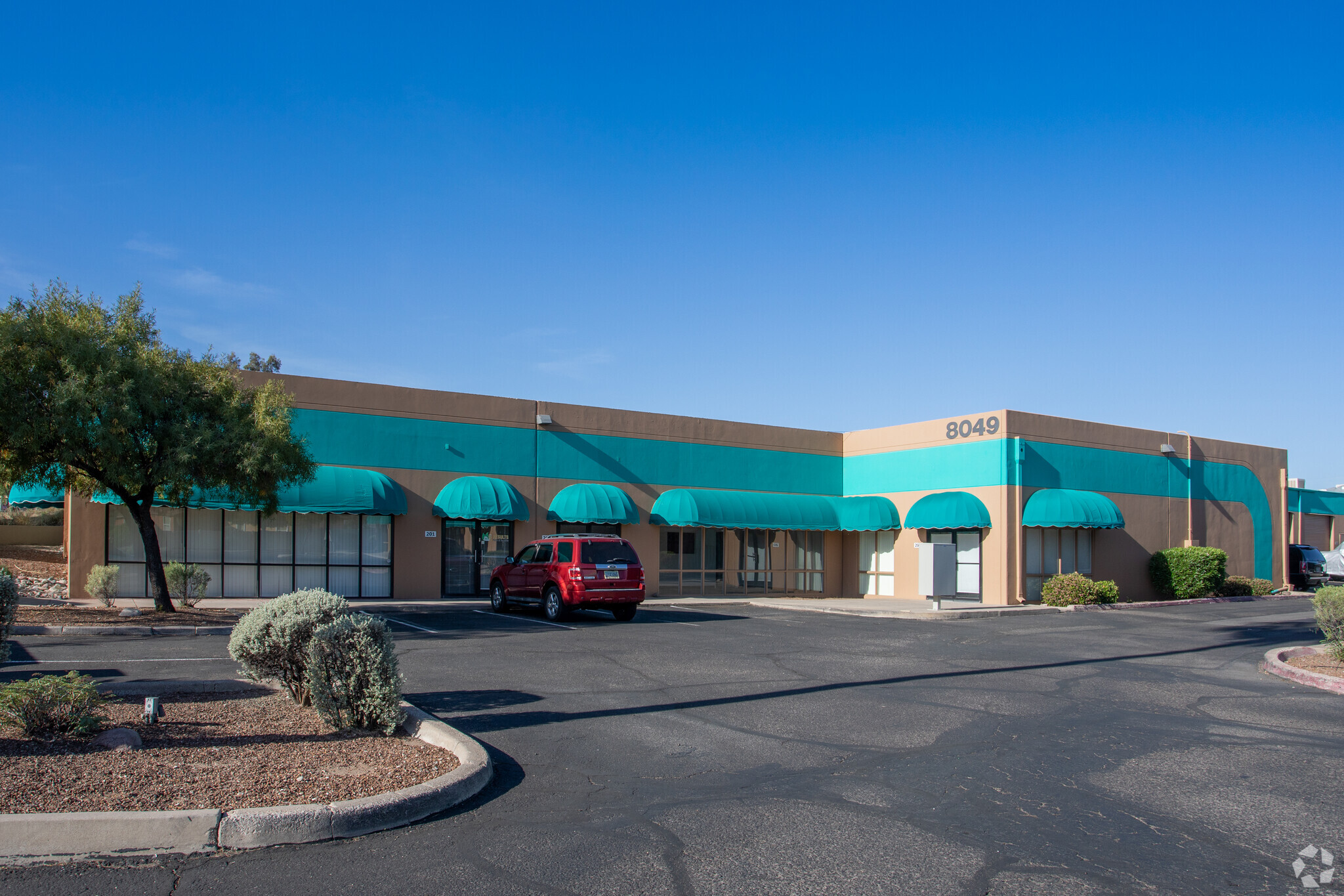 7941 E Lakeside Pky, Tucson, AZ for lease Building Photo- Image 1 of 8