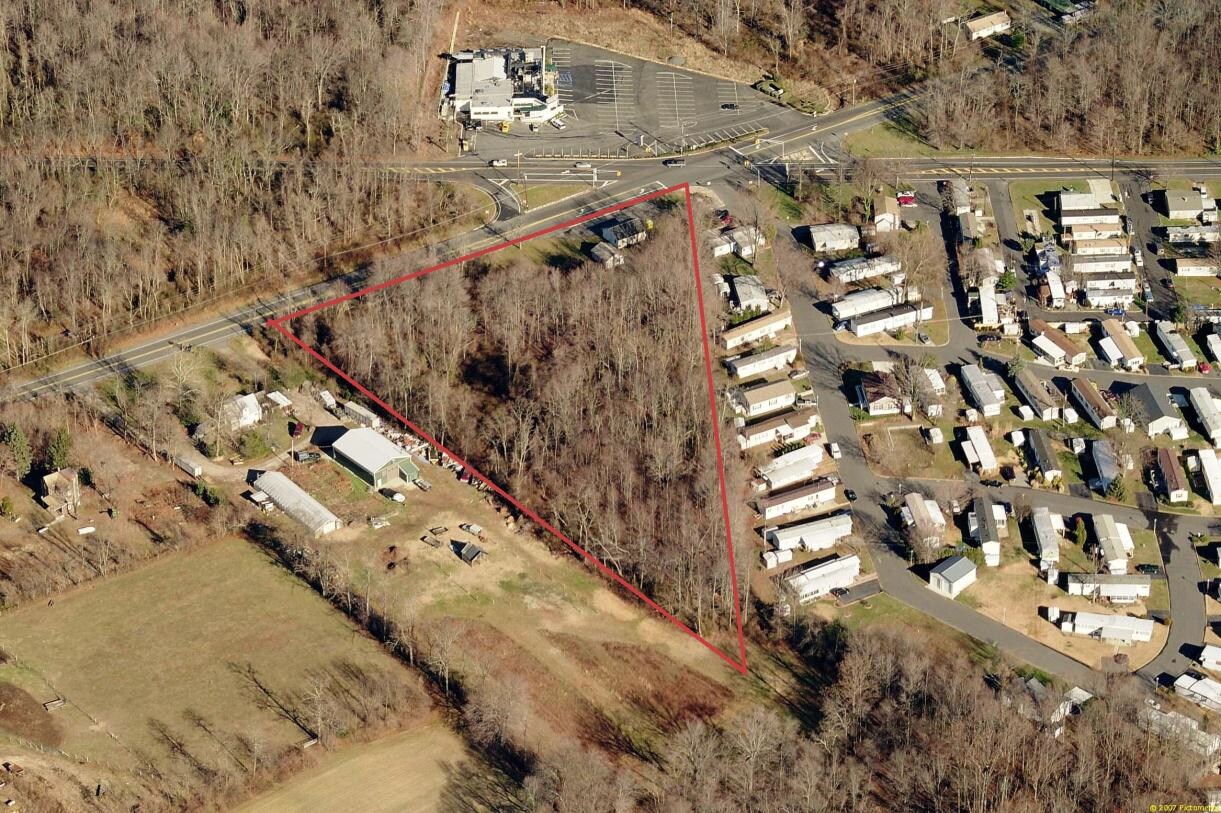 130 Monmouth Rd, Wrightstown, NJ for sale Primary Photo- Image 1 of 1