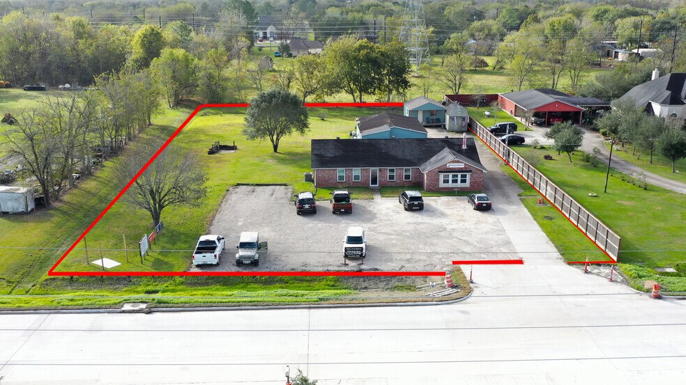 7726 Bailey Rd, Pearland, TX 77584