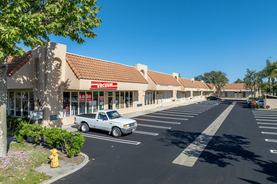 Vintage Plaza - Convenience Store