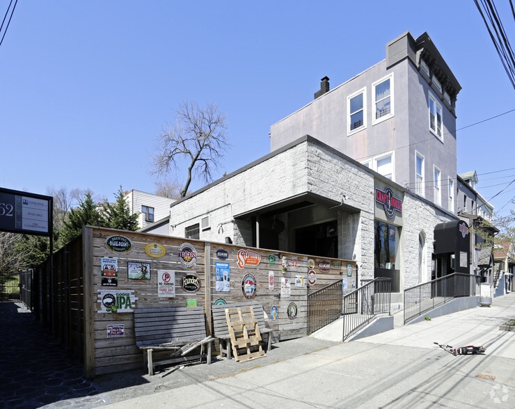 60-62 Van Duzer St, Staten Island, NY for sale - Building Photo - Image 2 of 13