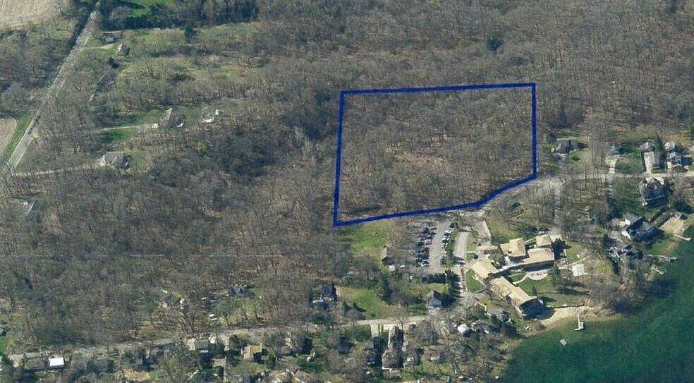 228 St Marys Lake Rd, Battle Creek, MI 49017