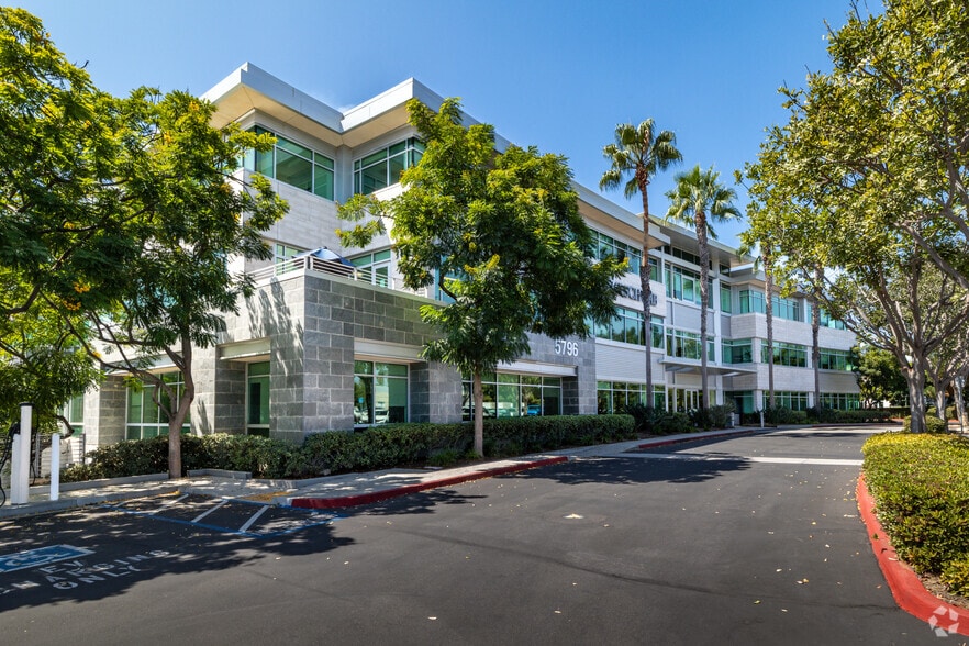 5796 Armada Dr, Carlsbad, CA for sale - Primary Photo - Image 1 of 1